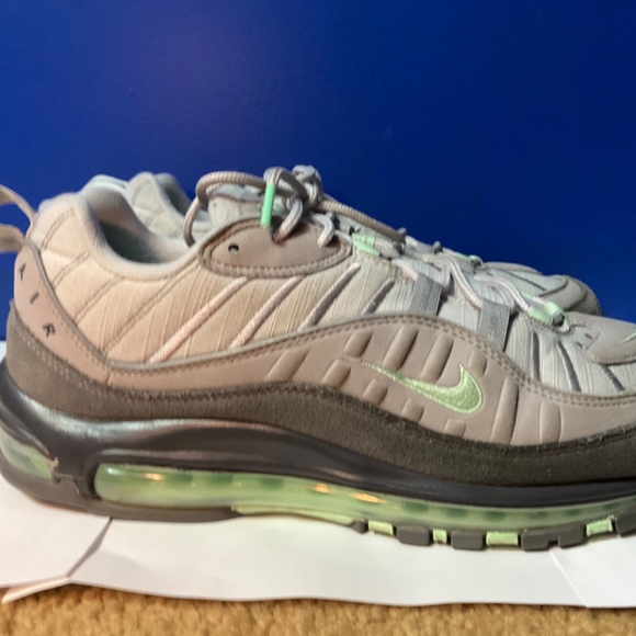 Nike Air Max 98 US 10.5 - Picture 3 of 5
